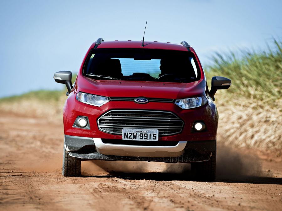  Ford EcoSport Freestyle 2012 года  (фото 4 из 18)